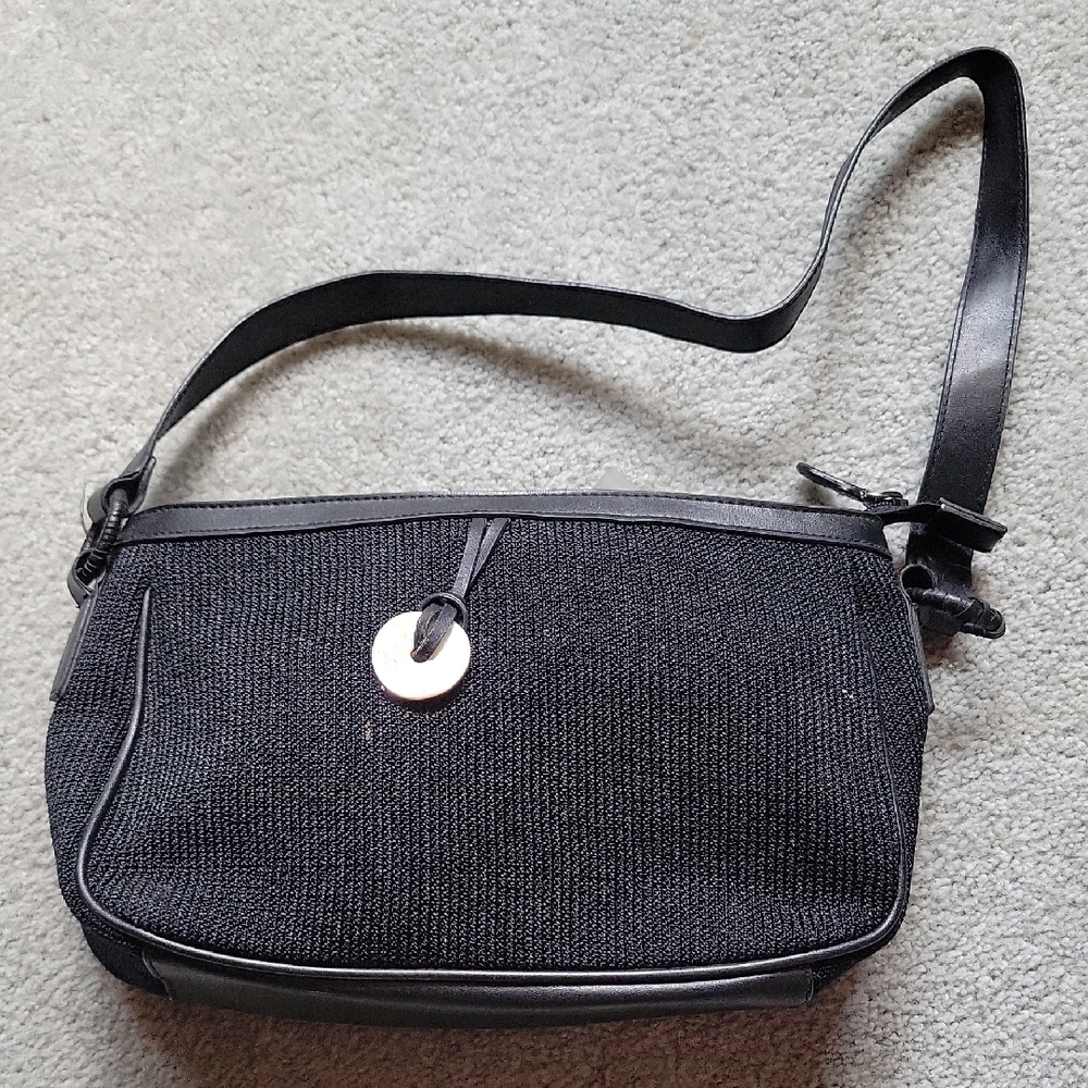 Elegant Black Shoulder Bag